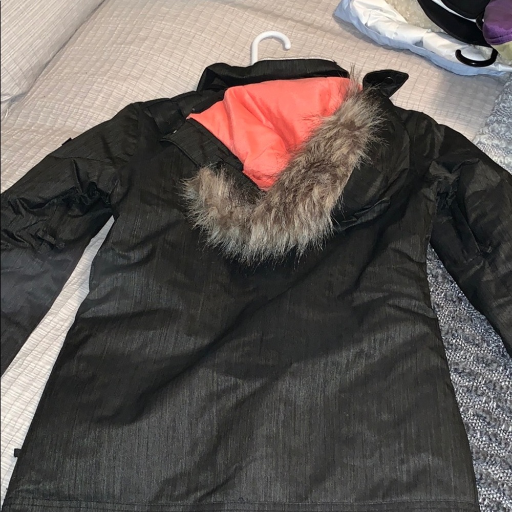 Women’s Ride Snow Jacket - Picture 2 of 5